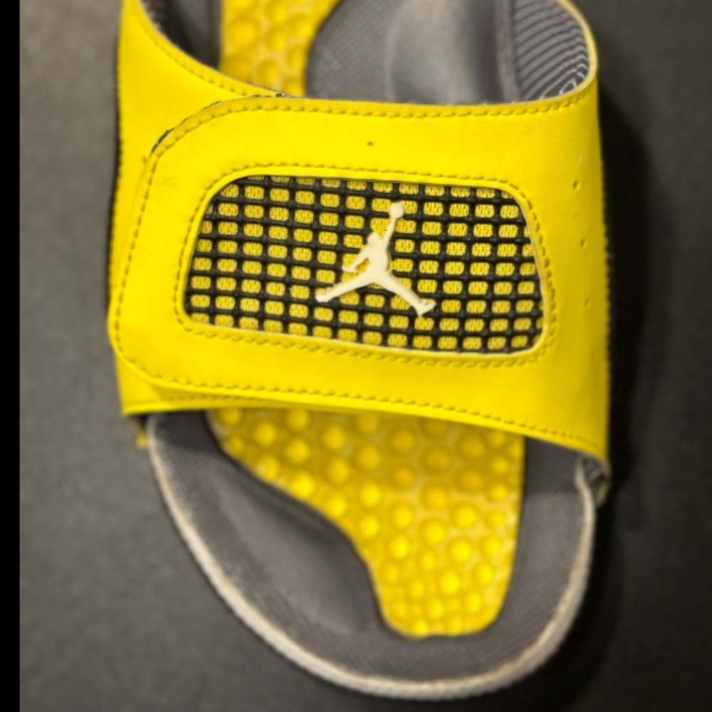 2021 Jordan Hydro Slide 4 'Lightning' - image 5